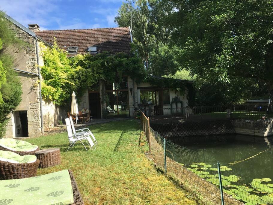 Magnifique Moulin Proche Chablis, Jacuzzi Et Riviere Villa Annay-sur-Serein Bagian luar foto