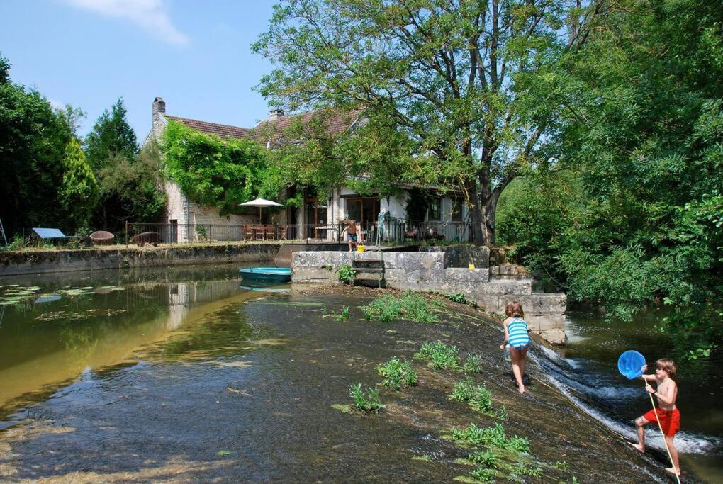 Magnifique Moulin Proche Chablis, Jacuzzi Et Riviere Villa Annay-sur-Serein Bagian luar foto