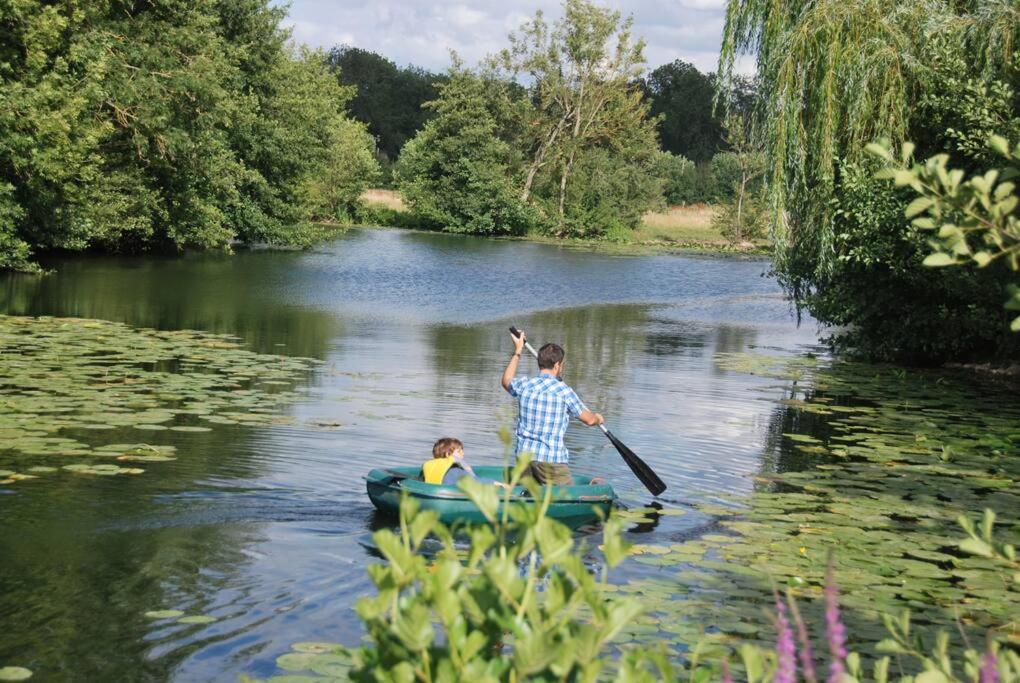 Magnifique Moulin Proche Chablis, Jacuzzi Et Riviere Villa Annay-sur-Serein Bagian luar foto
