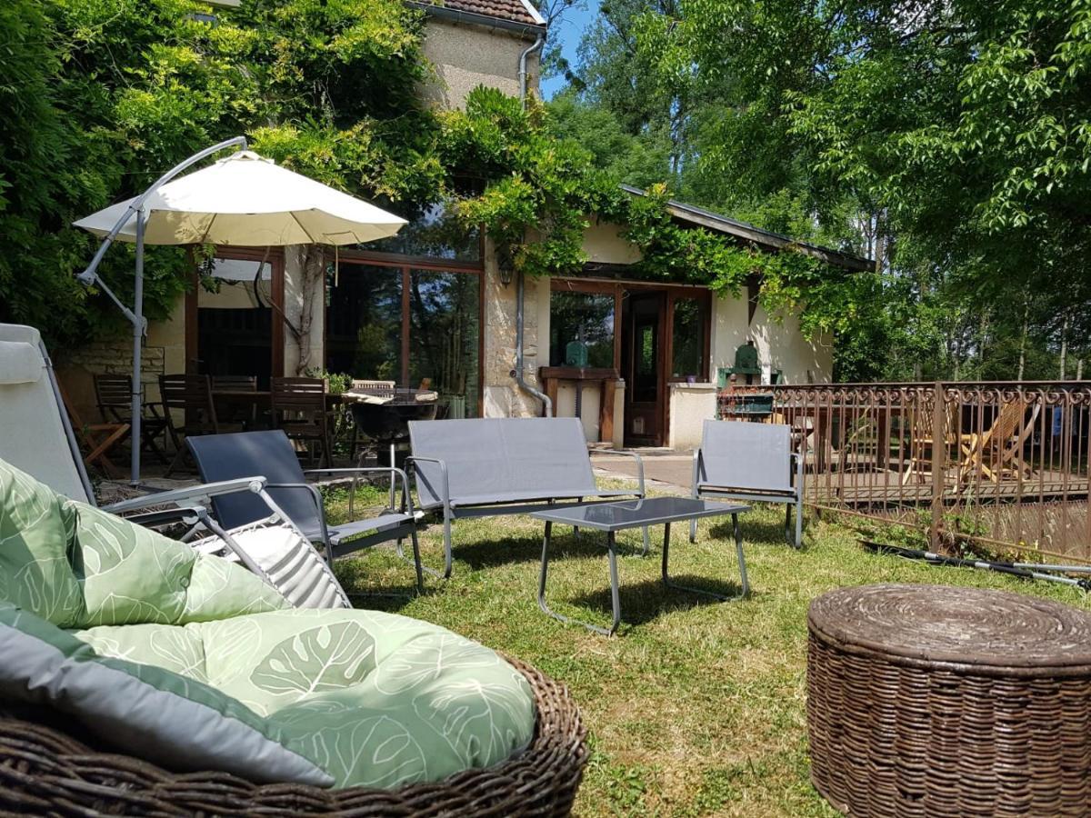 Magnifique Moulin Proche Chablis, Jacuzzi Et Riviere Villa Annay-sur-Serein Bagian luar foto
